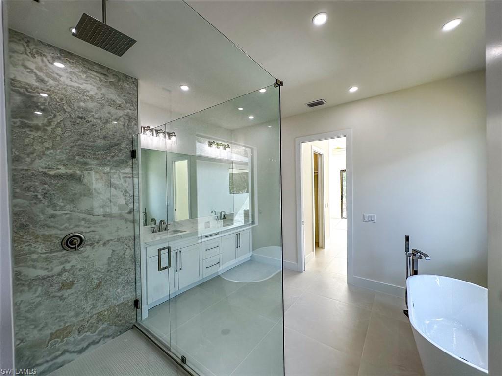 SUNSET HOMES - Residential