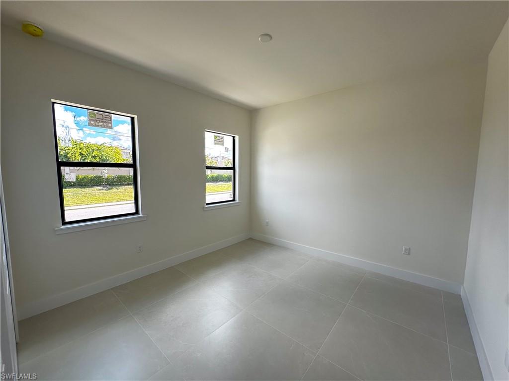 SUNSET HOMES - Residential