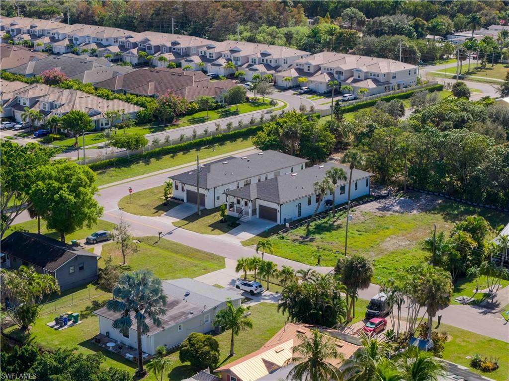 SUNSET HOMES - Residential