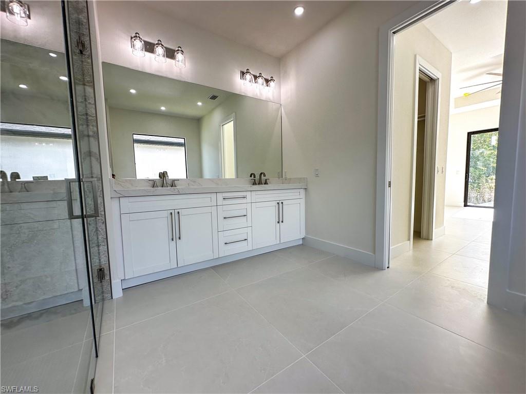 SUNSET HOMES - Residential