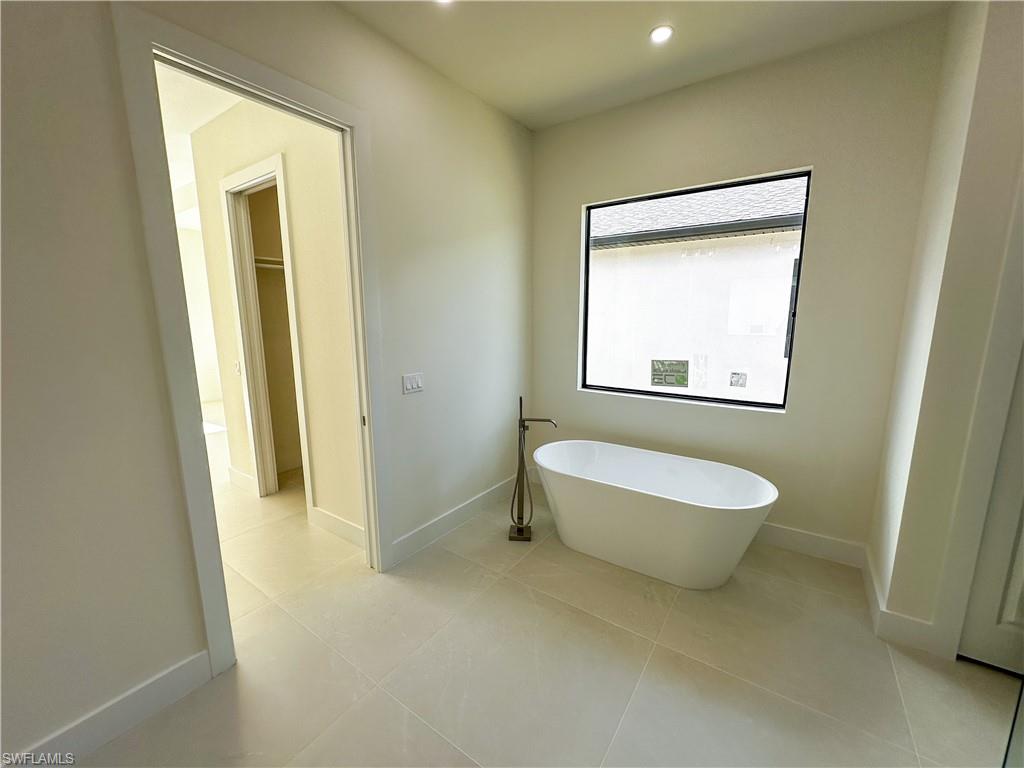 SUNSET HOMES - Residential