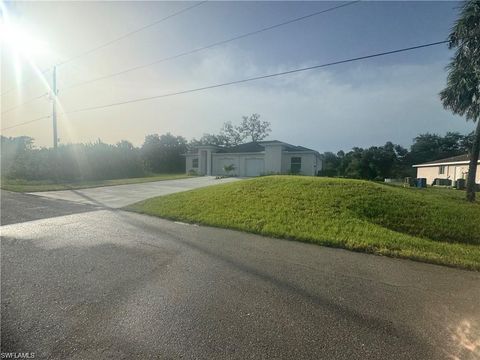 A home in LEHIGH ACRES