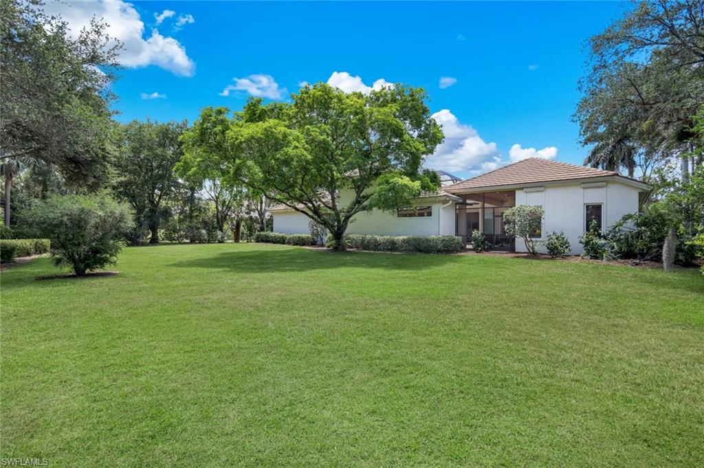 1284 Pocantico LN