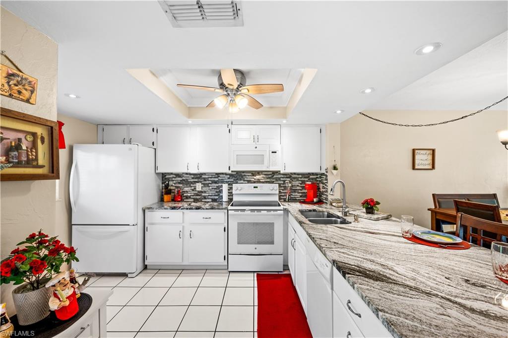 NAPLES TRACE - Residential