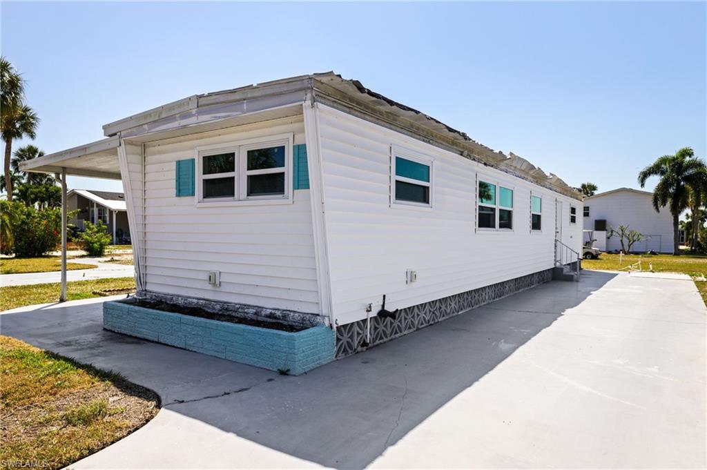 BAYSIDE ESTATES - Residential