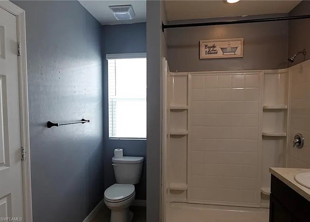 TOWN LAKES - Residential