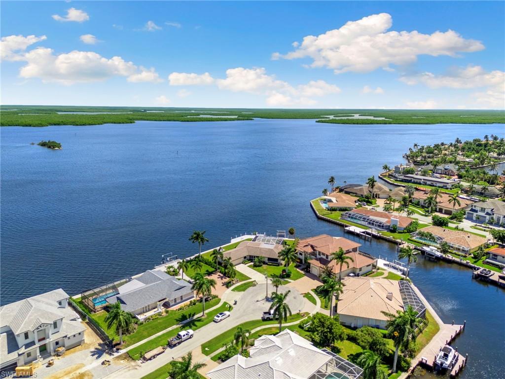 MARCO ISLAND - Residential