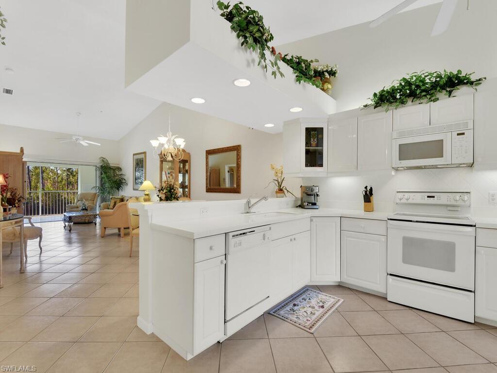 FALLING WATERS NORTH PRESERVE - Residential