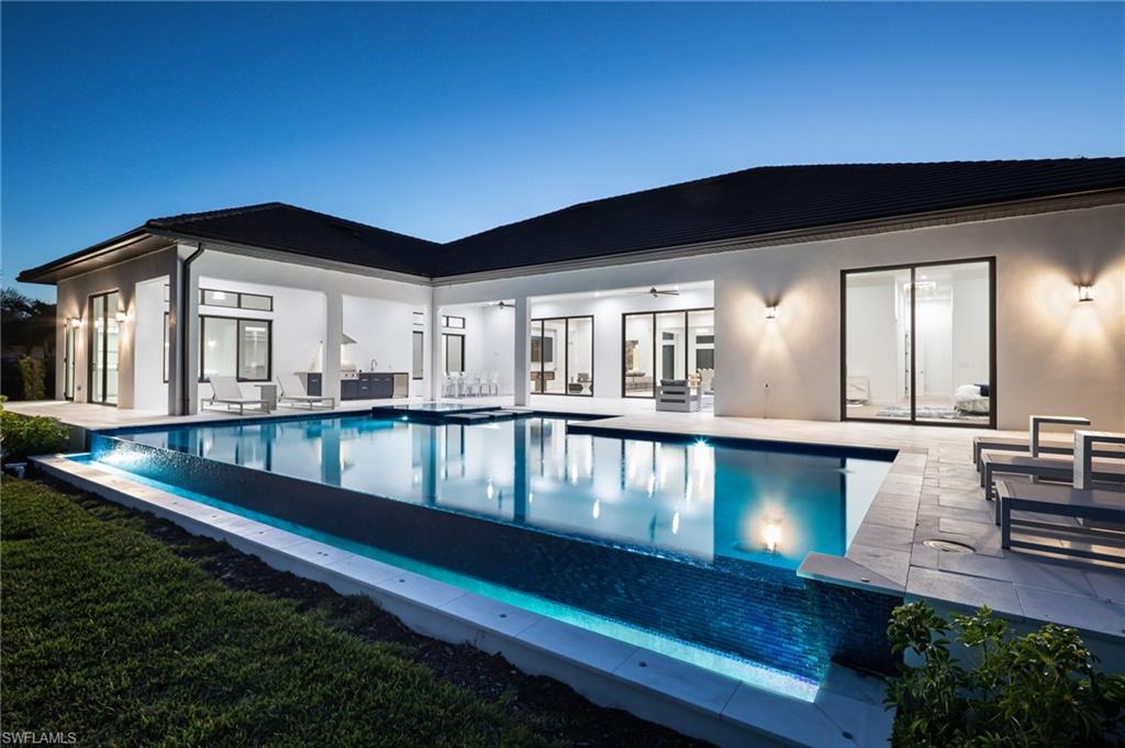 PINE RIDGE - Residential