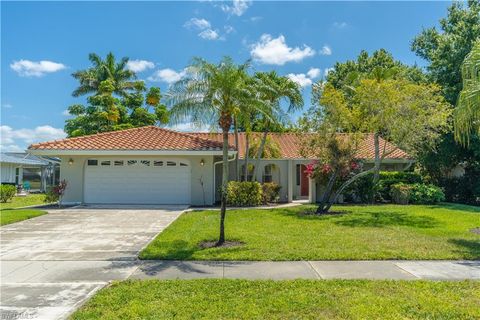 A home in NAPLES