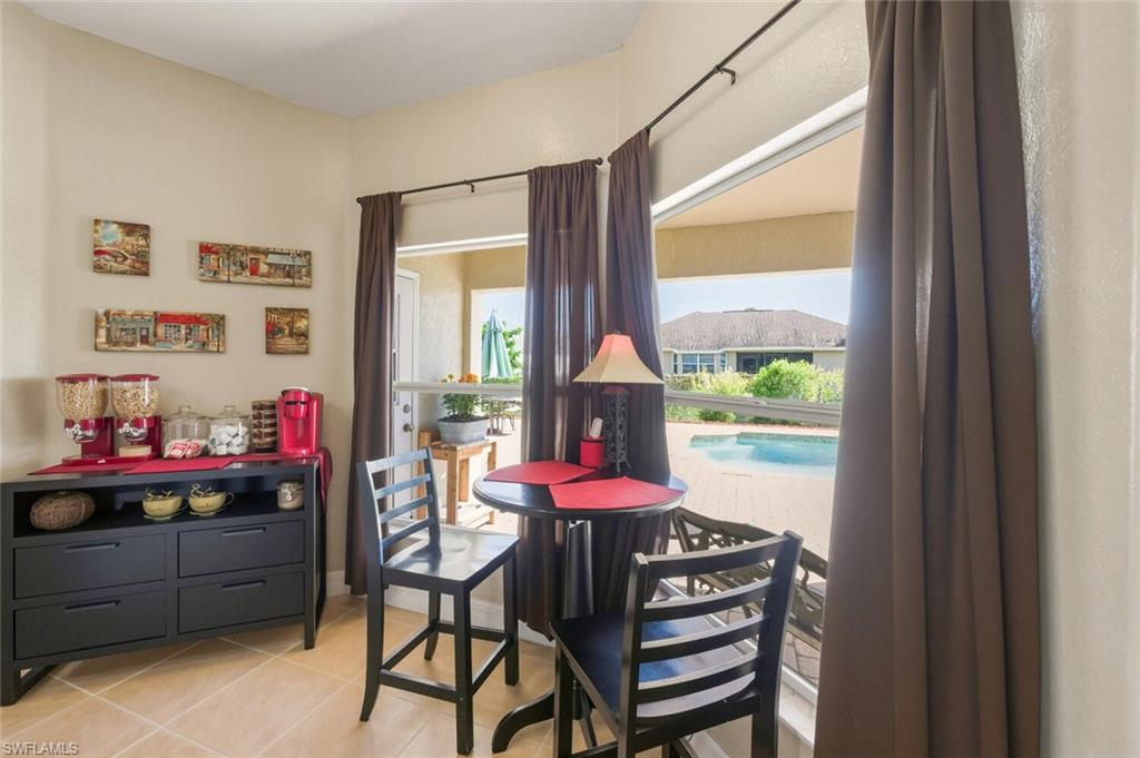 SAN CARLOS PARK - Residential