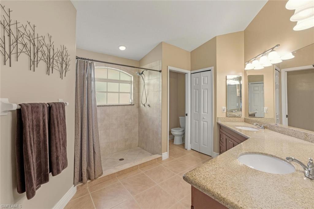 SAN CARLOS PARK - Residential