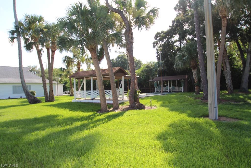 TROPIC TERRACE - Residential