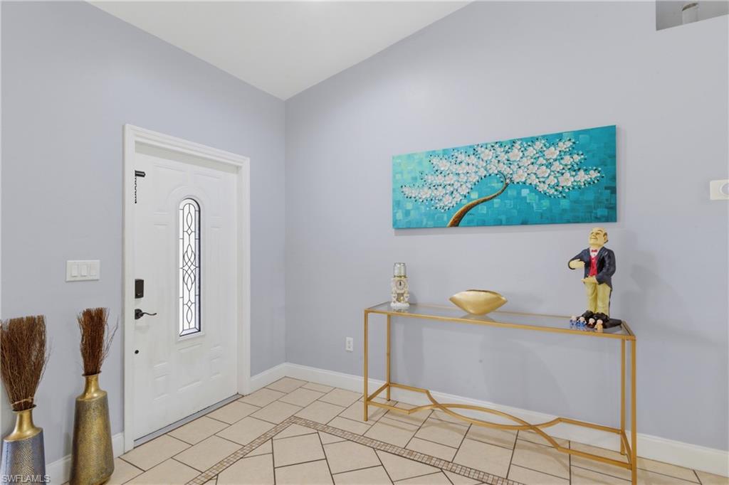 CAPE CORAL - Residential