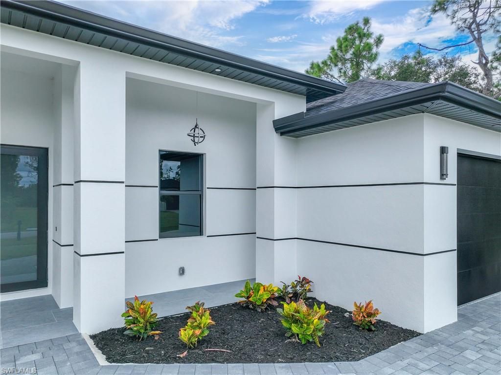 Photo of 3809 Sunset RD, LEHIGH ACRES, FL 33971 (MLS # 226013365)