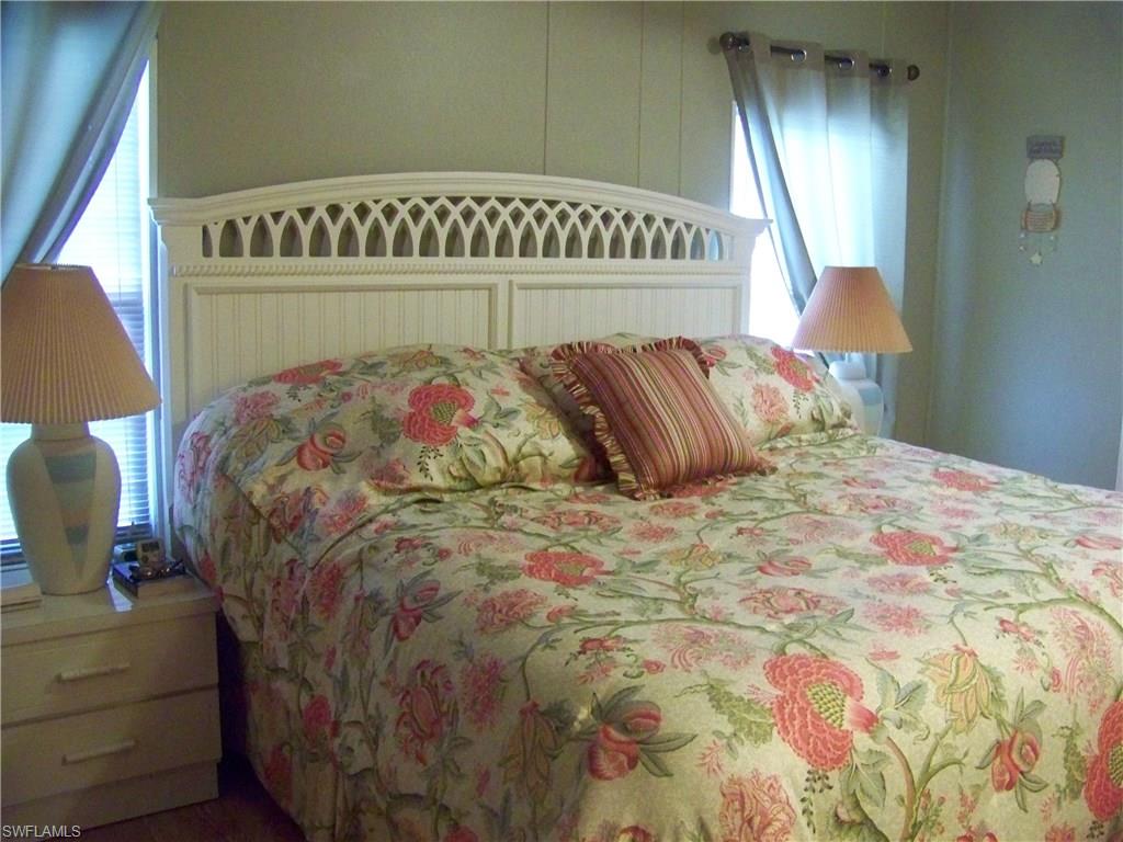 BURNT STORE COLONY - Residential