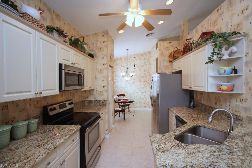 CASCADES AT ESTERO - Residential