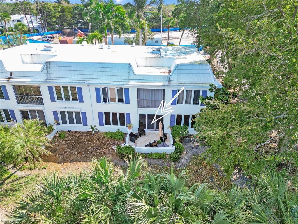 PALM ROYAL APTS - Residential