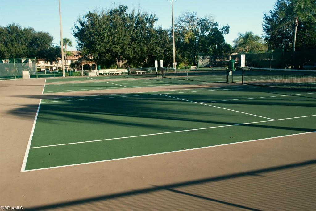 VILLAS VILLAGE - Residential