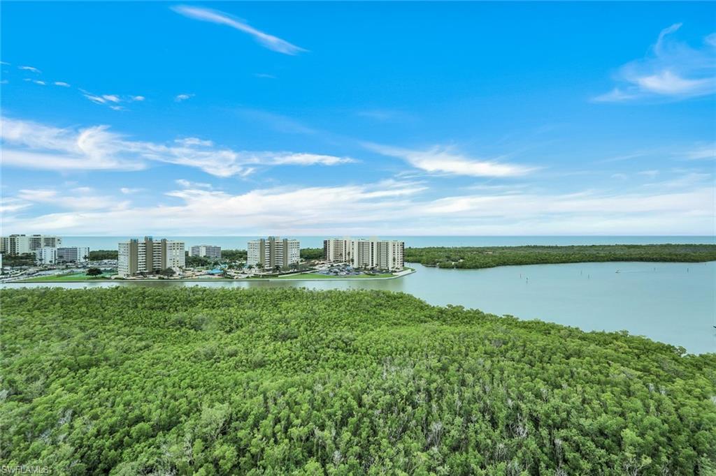 GRANDE DOMINICA - Residential Lease