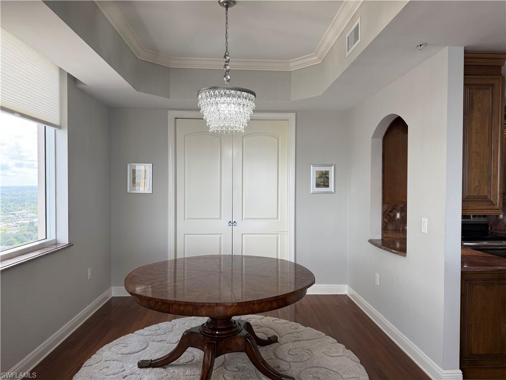 HIGH POINT PLACE - Residential