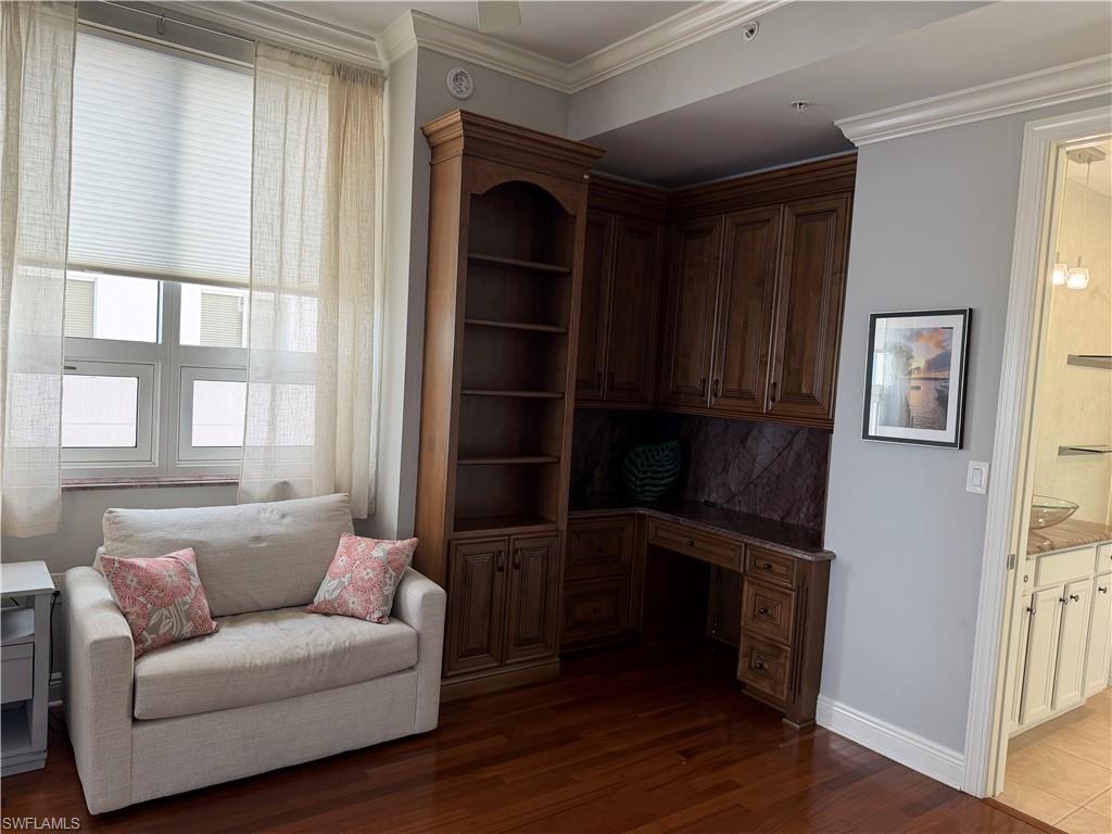 HIGH POINT PLACE - Residential