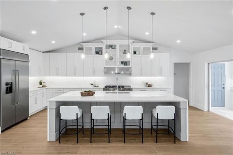 12888 Valewood DR NAPLES FL 34119