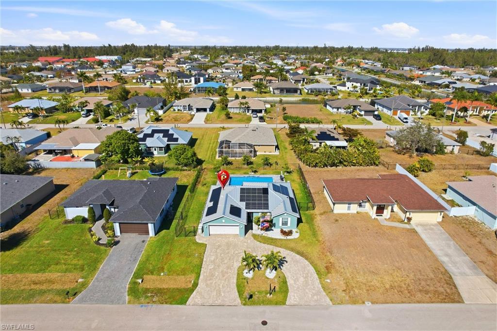 CAPE CORAL - Residential