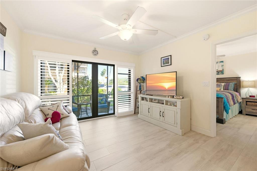 MARINER APTS MARCO ISLAND - Residential