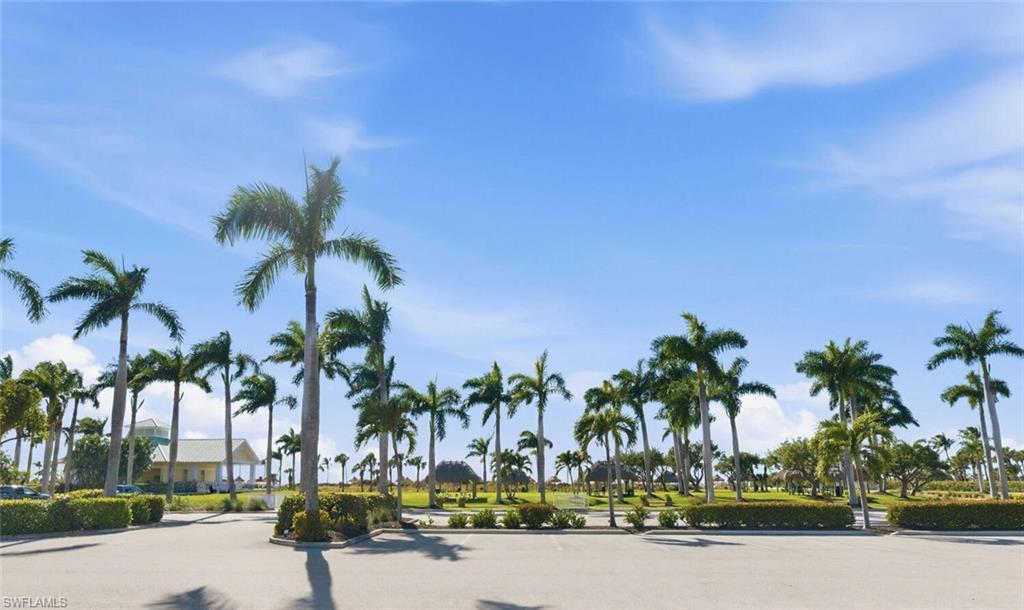 MARINER APTS MARCO ISLAND - Residential