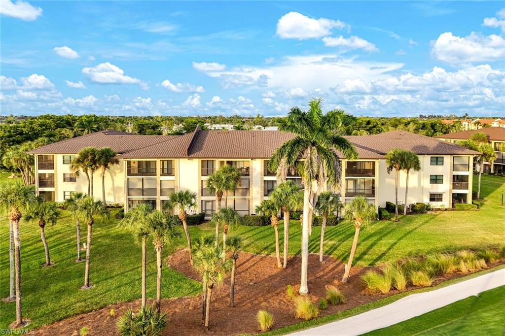 KELLY GREENS - Residential