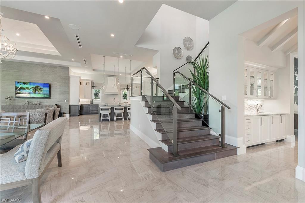 PRATO GRAND ESTATES - Residential