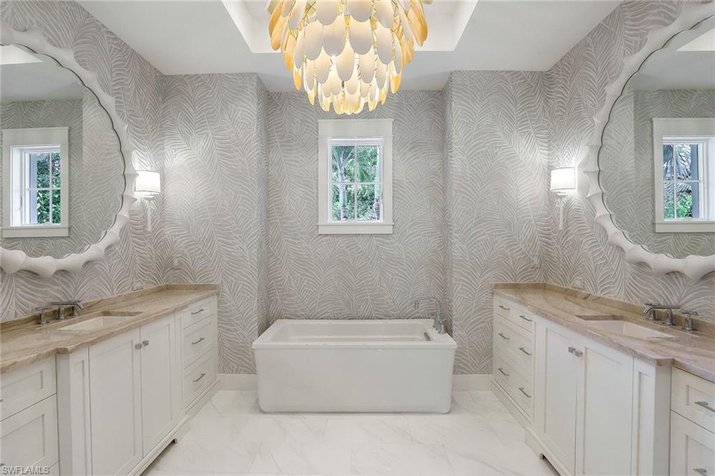 OLDE NAPLES - Residential