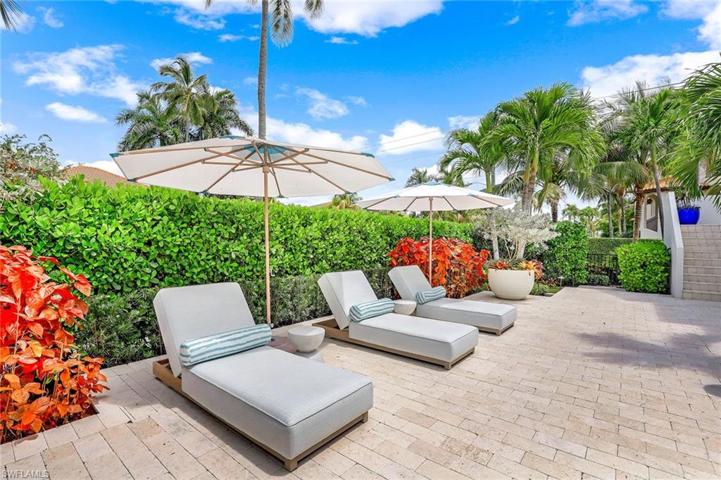 OLDE NAPLES - Residential