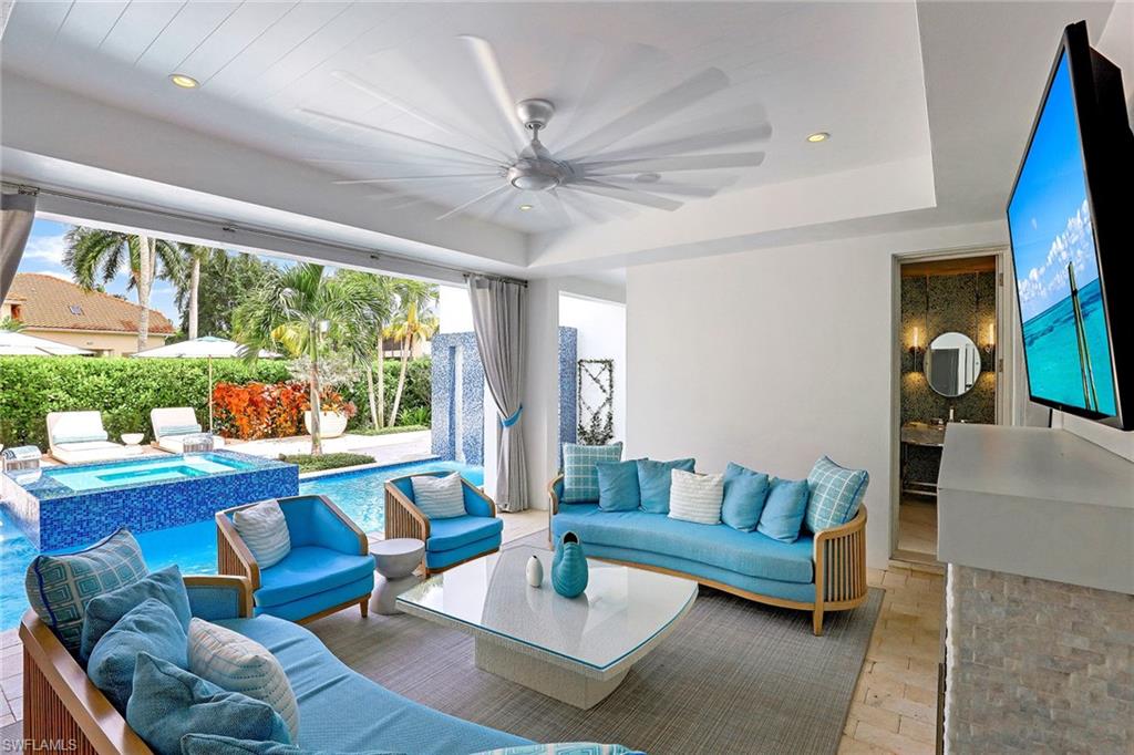 OLDE NAPLES - Residential