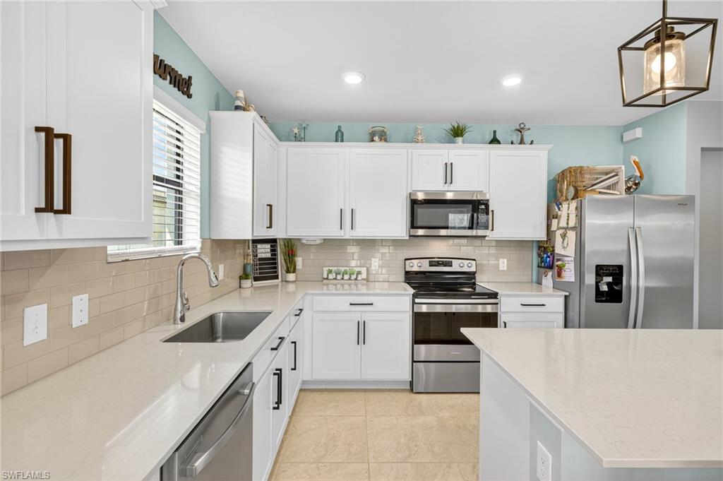 ENCLAVES AT EAGLE LANDING - Residential