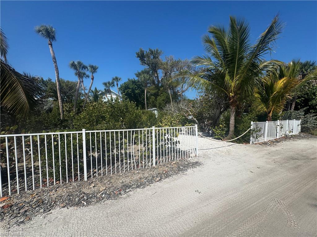 NORTH CAPTIVA DUNES - Residential