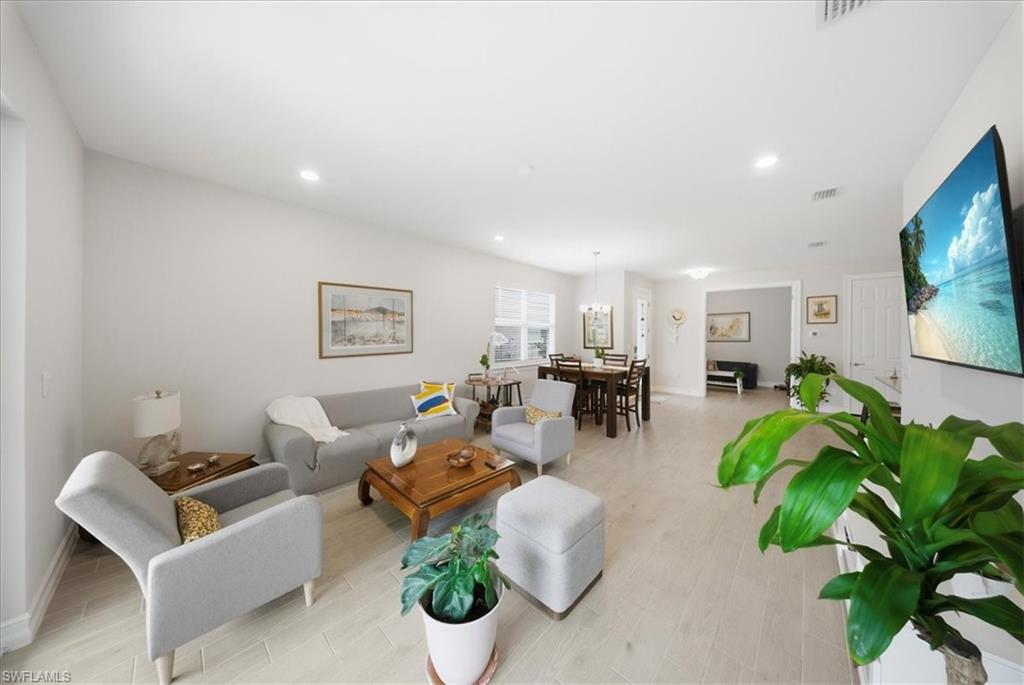 ENBROOK - Residential Lease