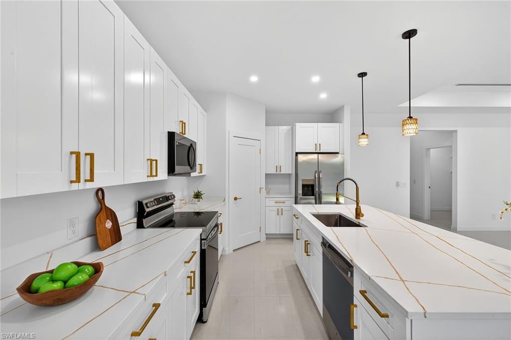 PORT CHARLOTTE - Residential