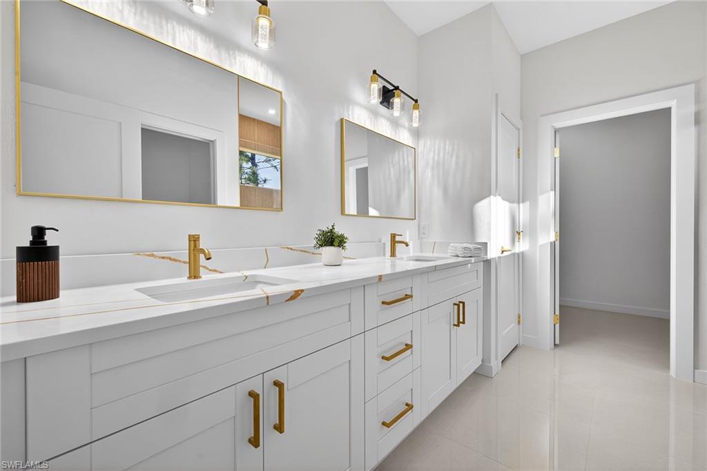 PORT CHARLOTTE - Residential