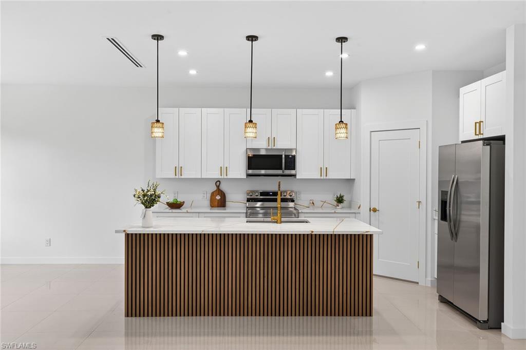 PORT CHARLOTTE - Residential