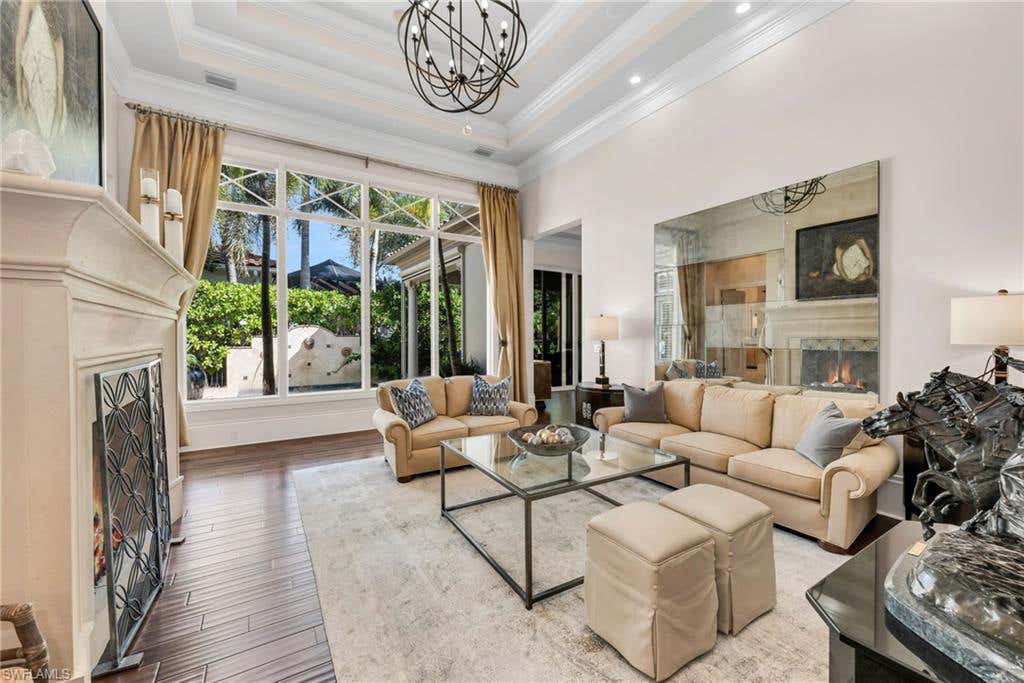 Photo of 2079 Torino WAY, NAPLES, FL 34105 (MLS # 225072339)