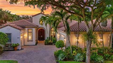 Photo of 2079 Torino WAY, NAPLES, FL 34105 (MLS # 225072339)