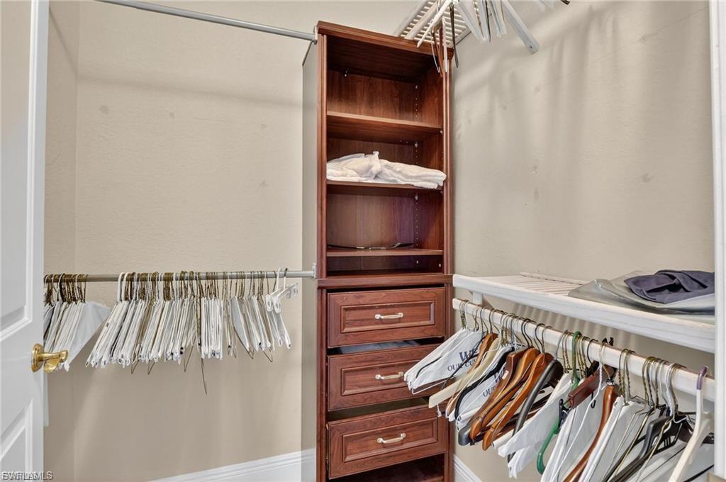 MONTREUX - Residential