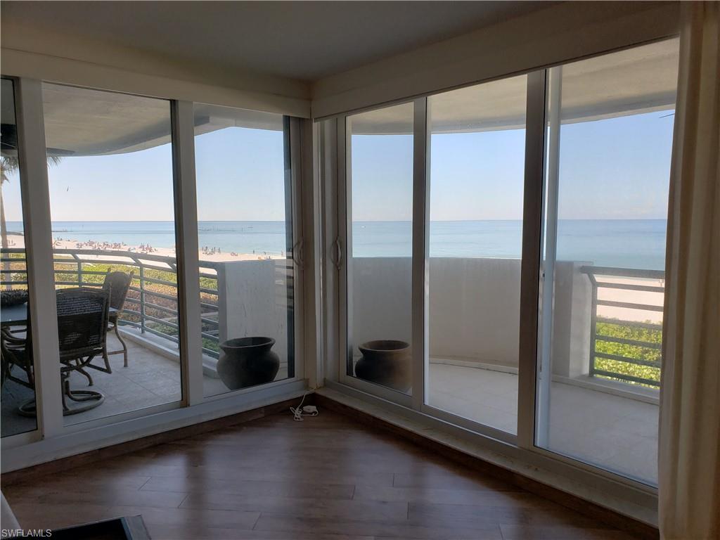 LES FALLS - Residential