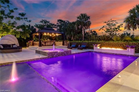 4605 Azalea DR NAPLES FL 34119
