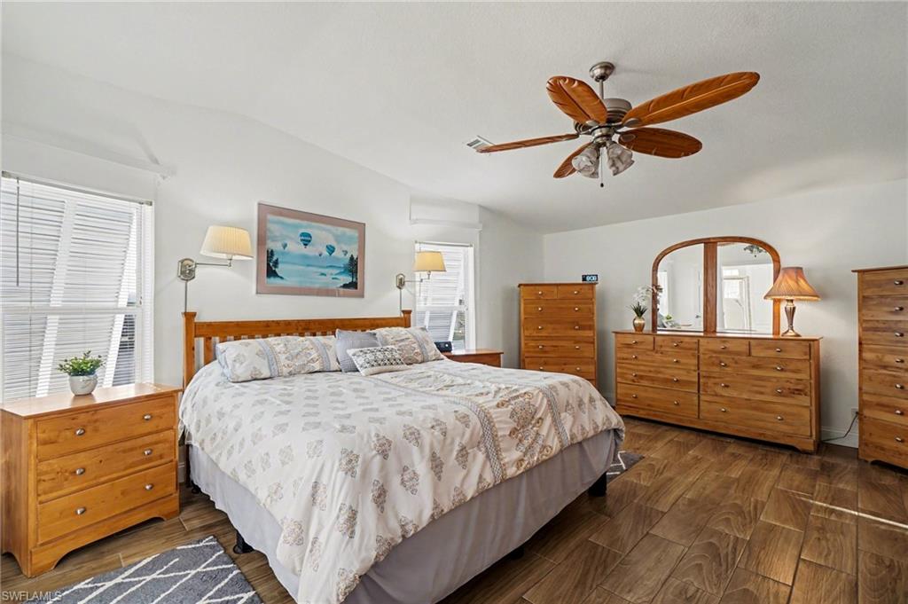 BAYSIDE ESTATES - Residential