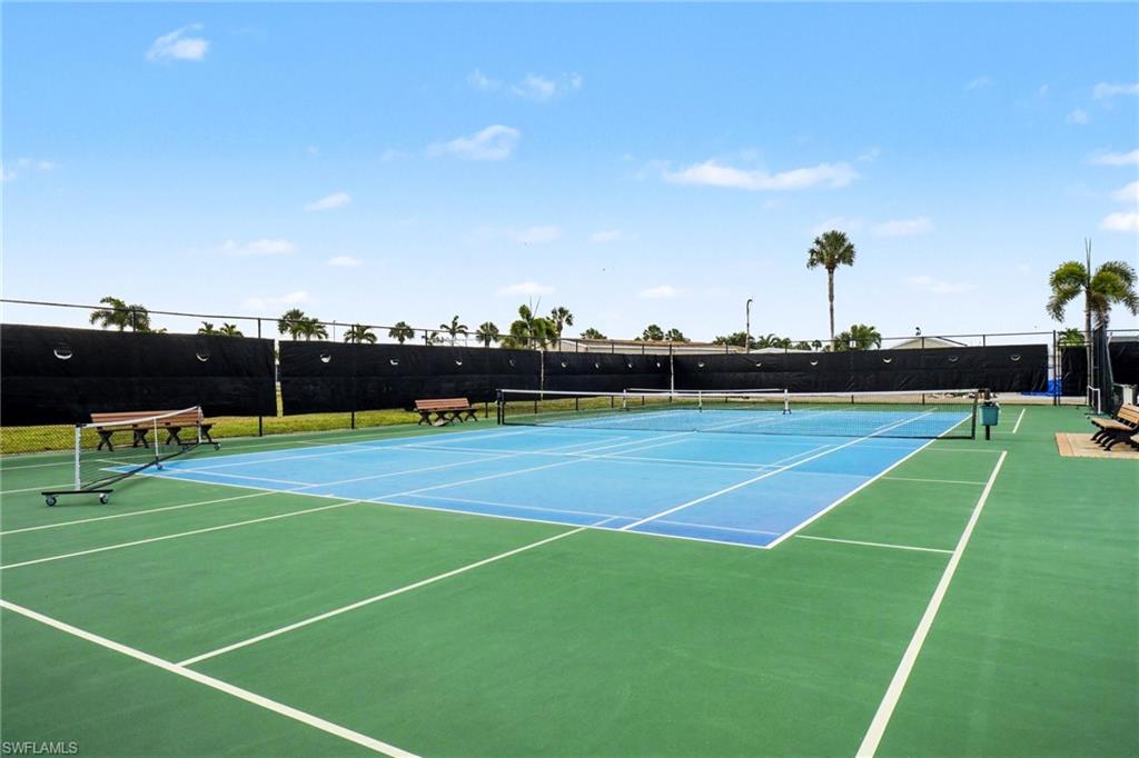 BAYSIDE ESTATES - Residential