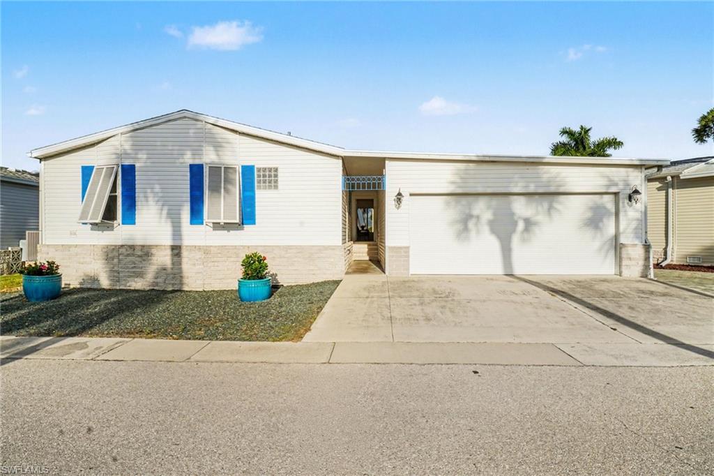 BAYSIDE ESTATES - Residential