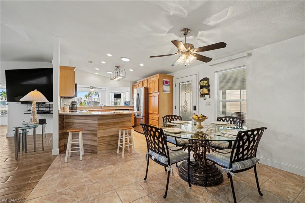 BAYSIDE ESTATES - Residential